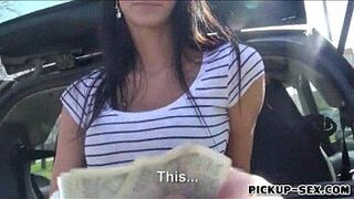 Pizza delivery girl Liliane fucked with her customer - porn video