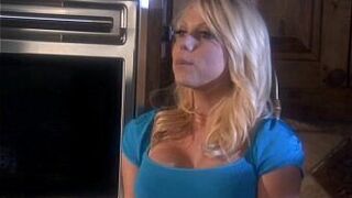 Shawna Lee fucks Sean Michaels on the Bus - porn video