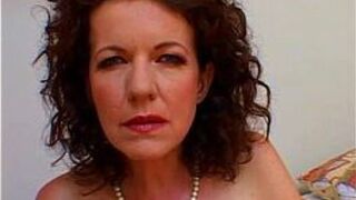 exciting hairy GILF showing her self - porn video